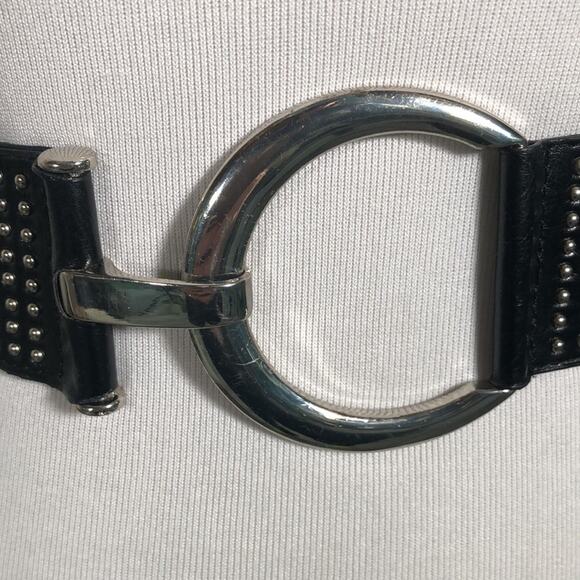 Black and Silver Stretch Belt Size XS/S - Picture 7 of 9